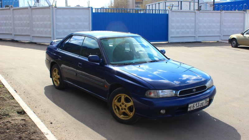 Subaru Legacy 1998 седан