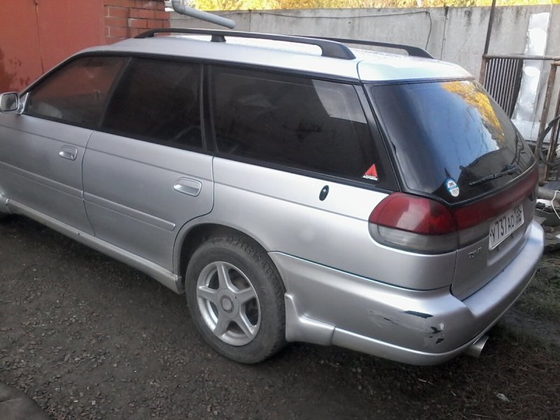 Subaru Legacy 1995 универсал