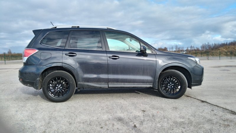 Subaru Forester SJ диски r18