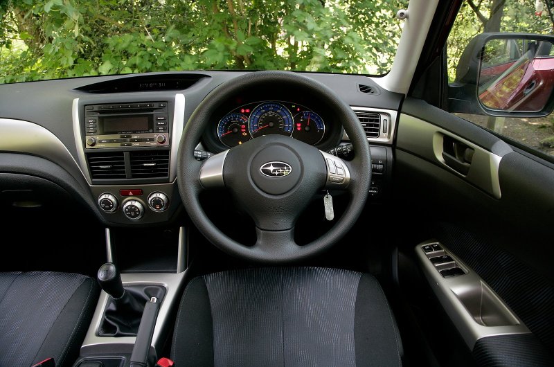 Subaru Forester 2008 салон