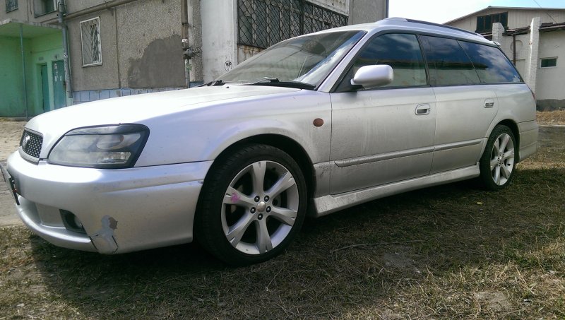 R17 Subaru Legacy