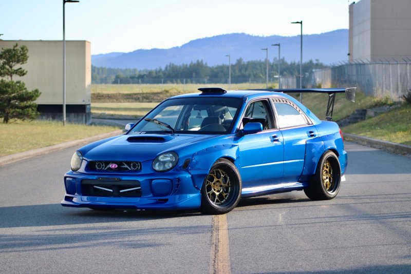 Розовая WRX STI