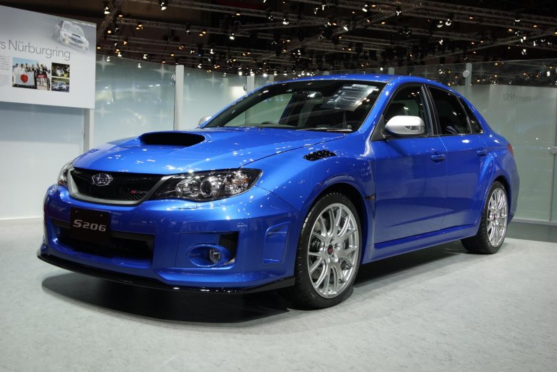 Субару Импреза WRX 2012