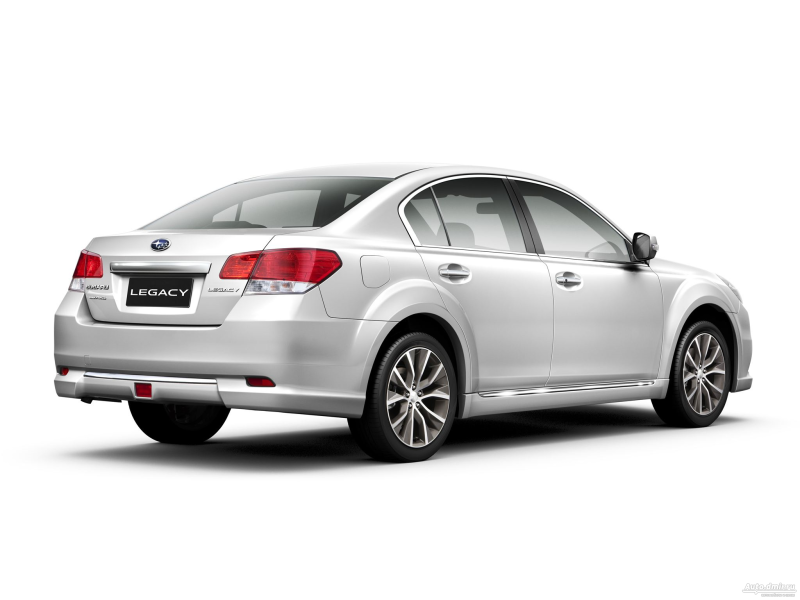 Subaru Legacy седан 2012