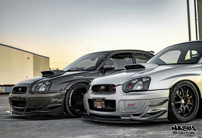 Subaru Impreza WRX STI 2004 серая