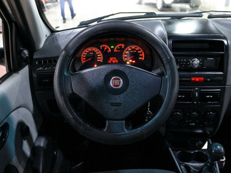 Fiat Albea 2008 салон