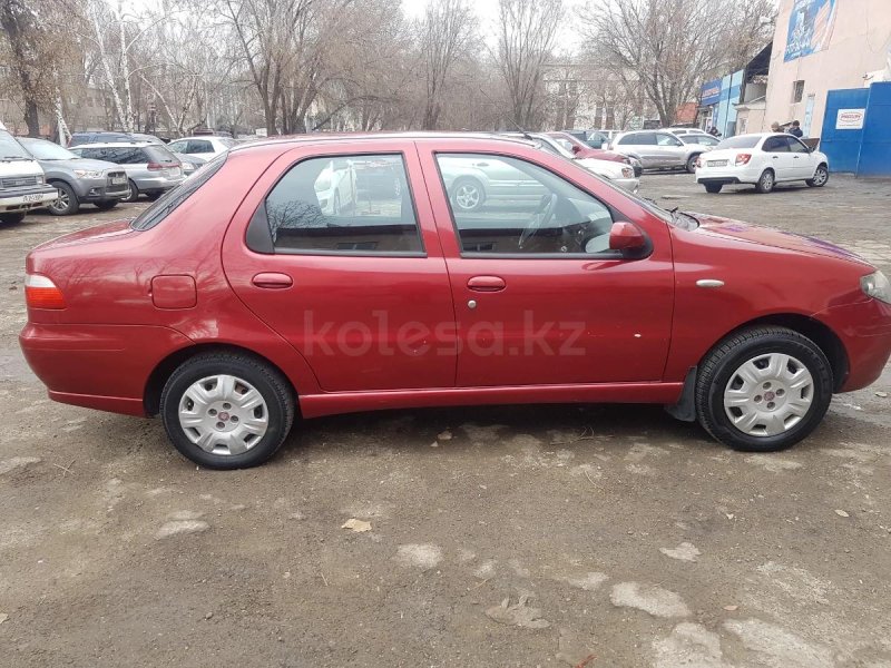 Fiat Albea 2011