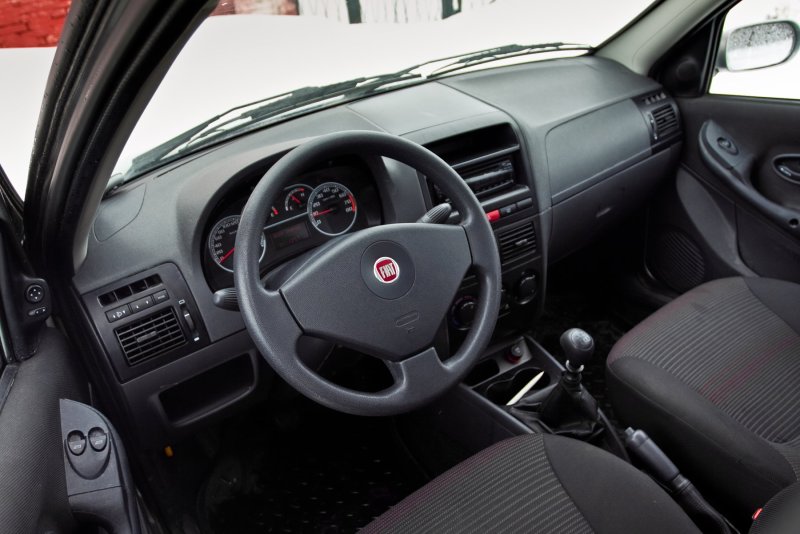 Fiat Albea 2008 салон