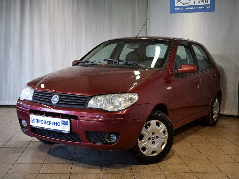Машина Fiat Albea