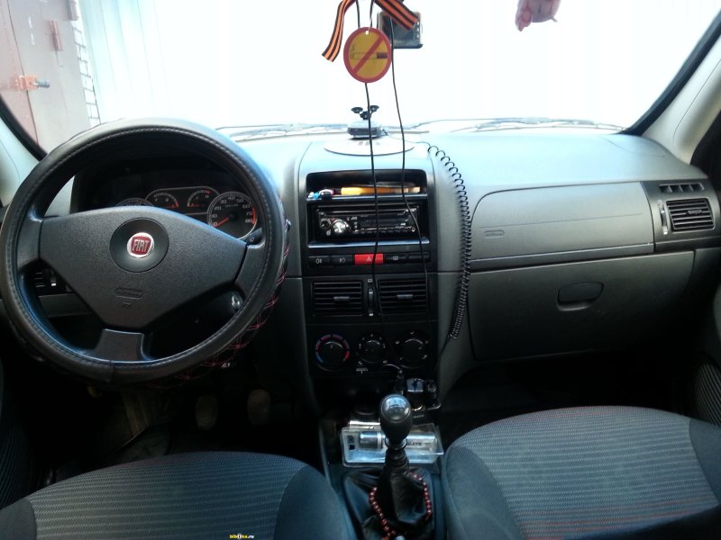 Fiat Albea 2008 салон