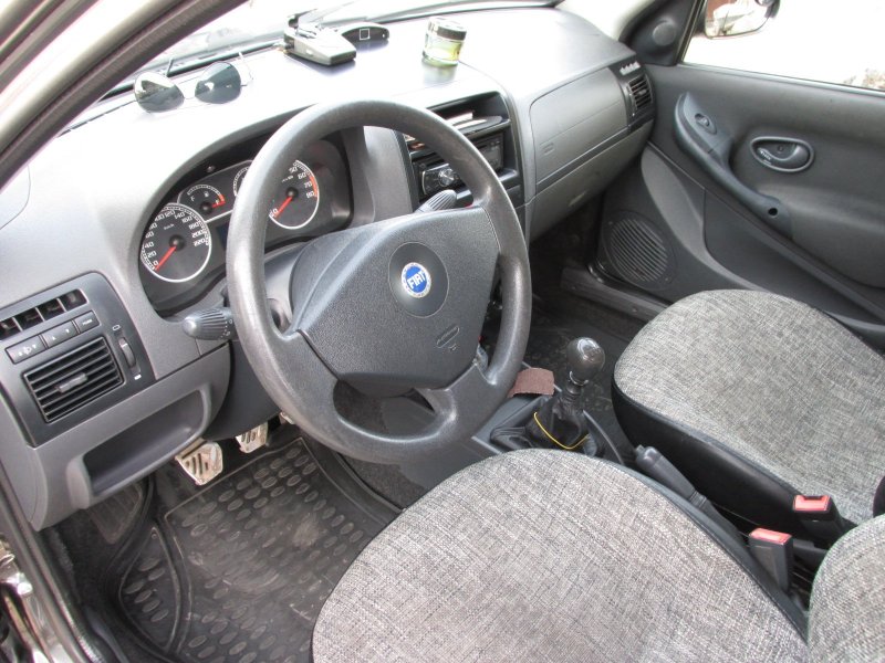 Fiat Albea 2008 салон