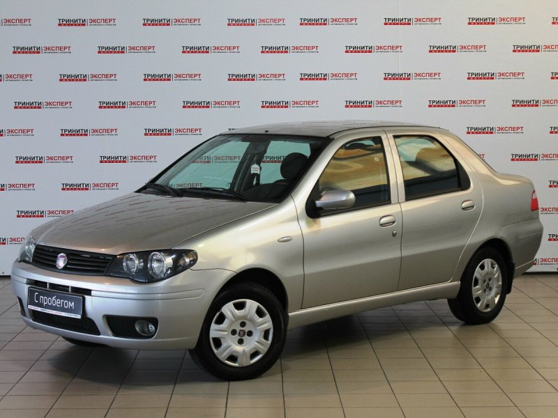 Машина Fiat Albea 2011