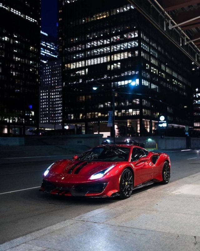 Ferrari ROMA 488