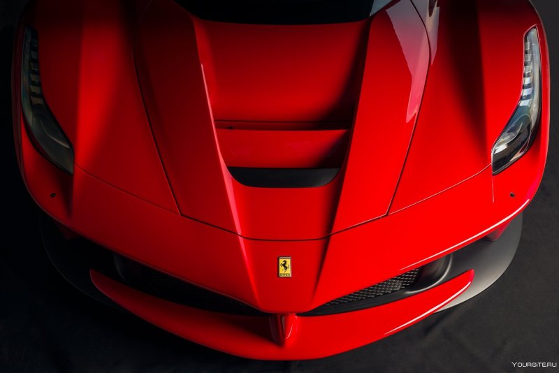 Ferrari LAFERRARI Red