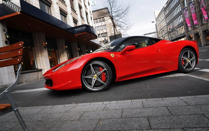 Феррари 458 Italia