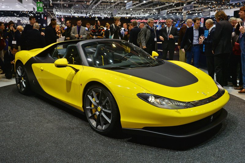 Феррари Pininfarina Sergio