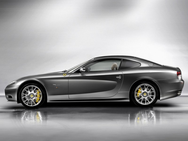 Ferrari 611