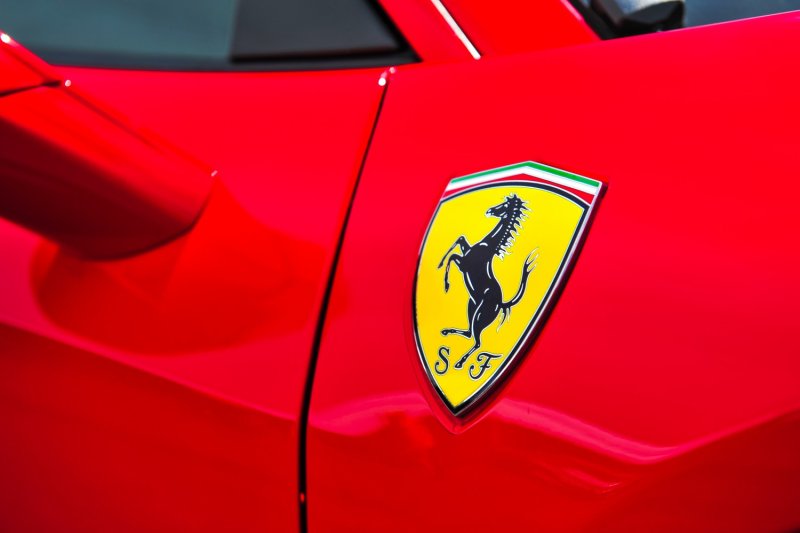 Ferrari Italia logo