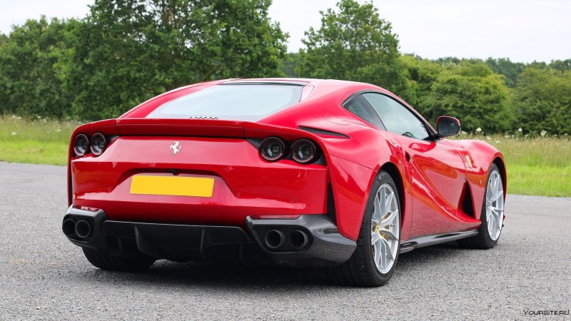 Ferrari 812 GTS