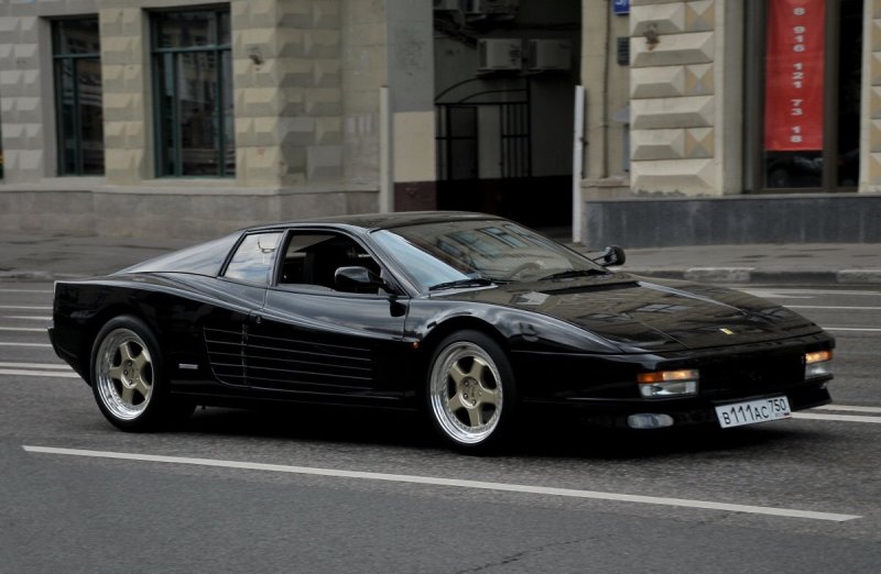 Ferrari Testarossa в России