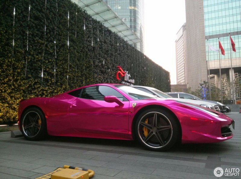 Ferrari 458 Italia фиолетовая