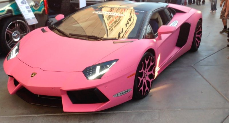 Ламборджини Aventador