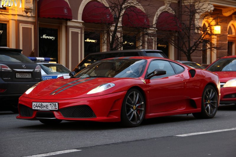 Ferrari f430 и Ferrari 612 в Москве
