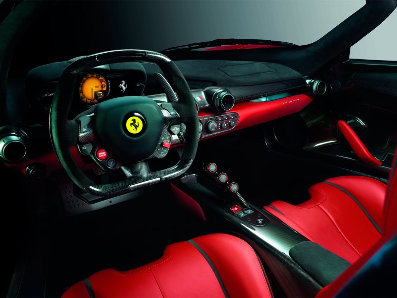 Ferrari LAFERRARI салон