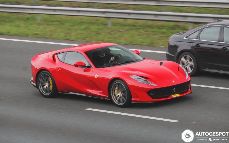 Ferrari f812 Superfast