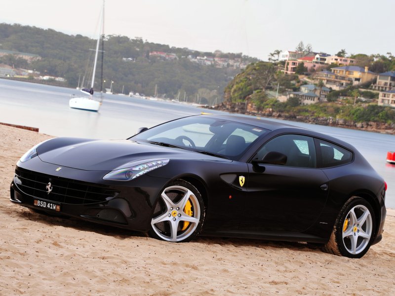 Ferrari FF 2012