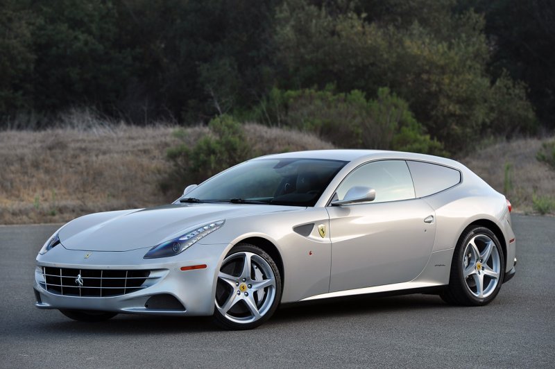 Ferrari FF 2013