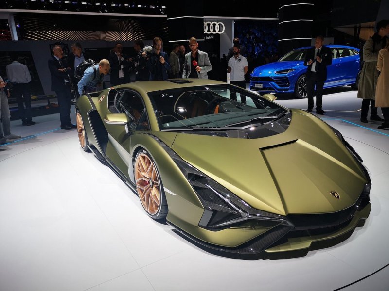 Lamborghini 2021