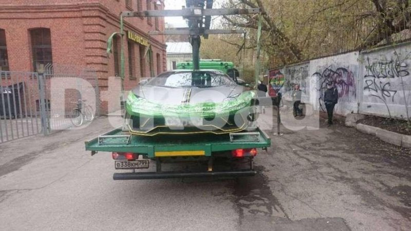 Машина Насти Ивлевой Ламборгини
