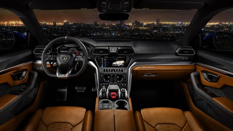 Lamborghini Urus 2019 салон