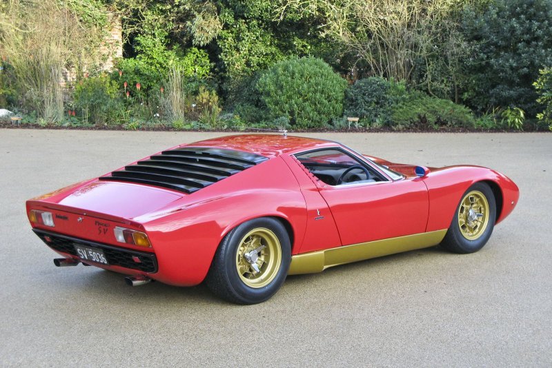 Lamborghini Miura p400 SV