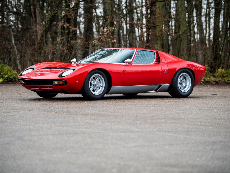 Lamborghini Miura SV
