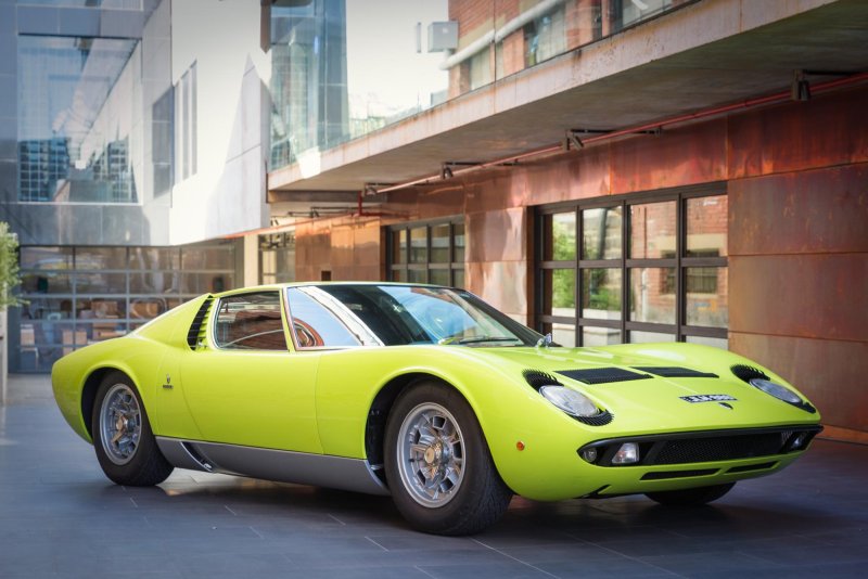Lamborghini Miura