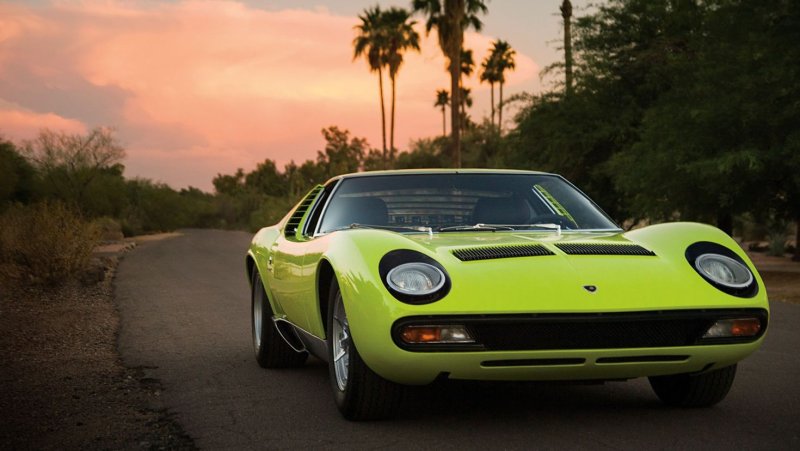 Lamborghini Miura p400 SV