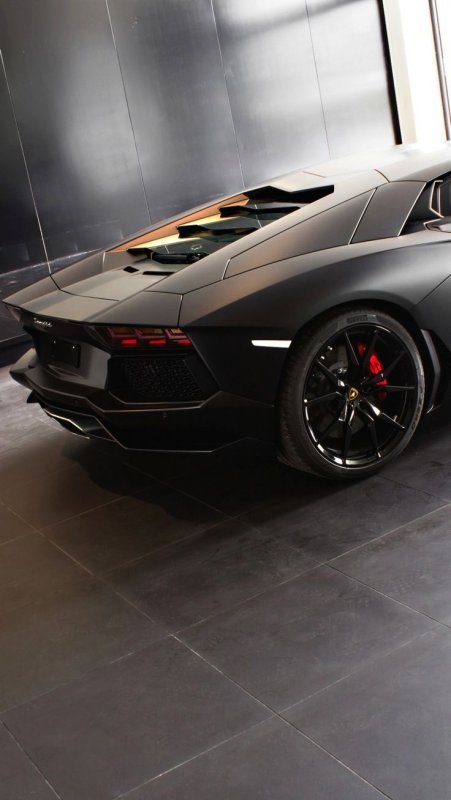 Lamborghini Aventador Black Matte