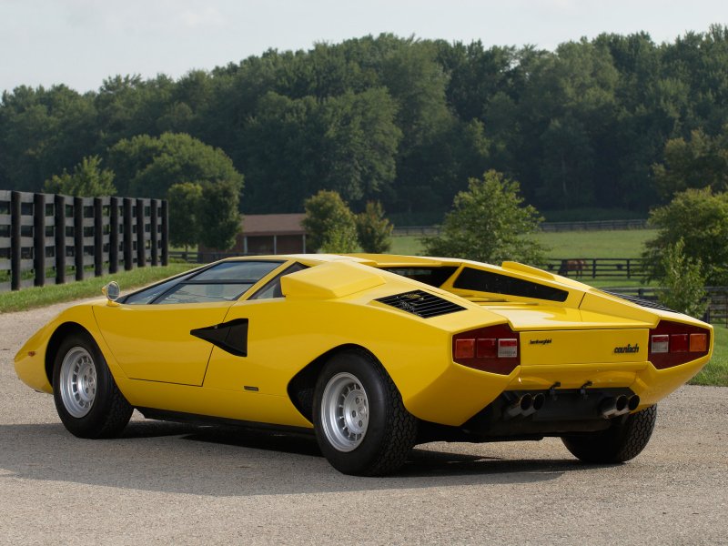 Lamborghini Countach lp400