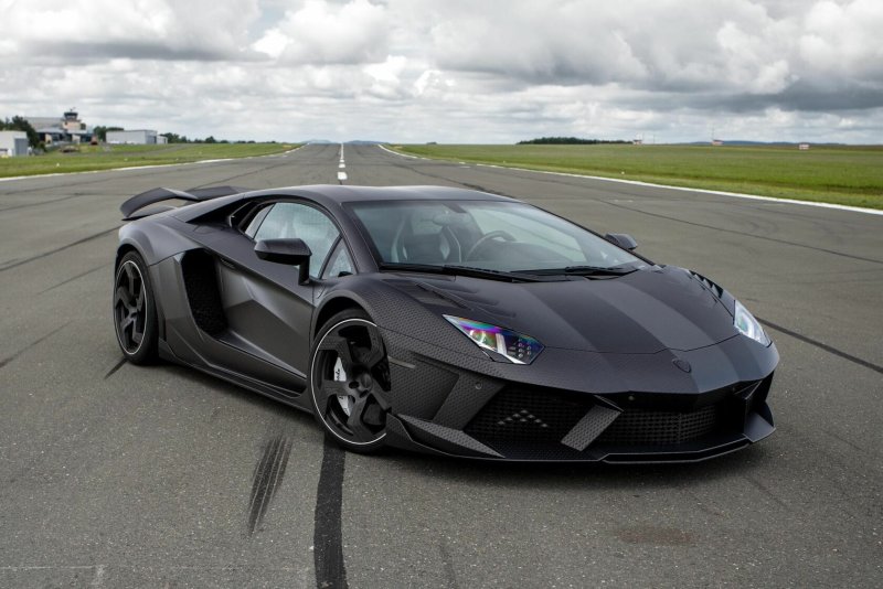 Lamborghini Aventador Carbonado