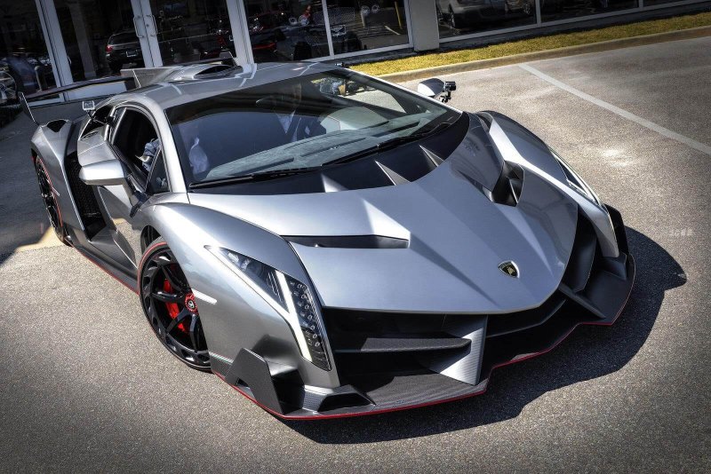 Lamborghini Veneno Roadster