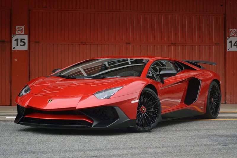 Lamborghini Aventador 2016