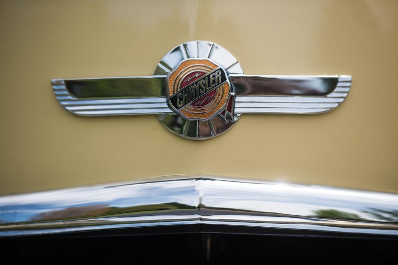 Chrysler Emblem