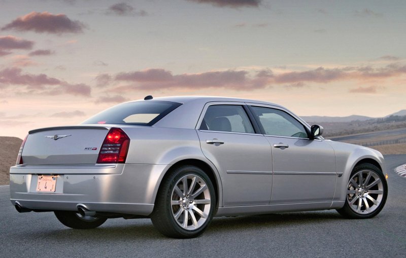 Chrysler 300c srt8