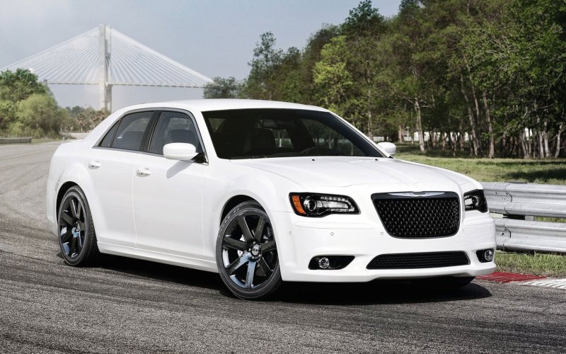 Chrysler 300c srt8