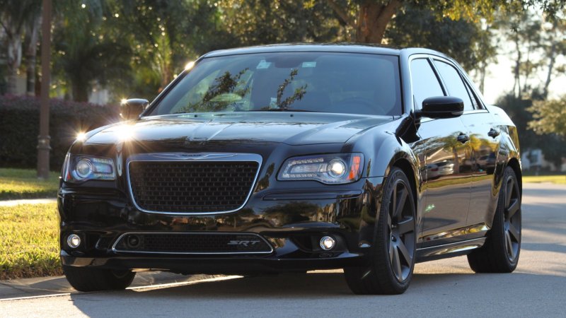 Chrysler 300c srt8