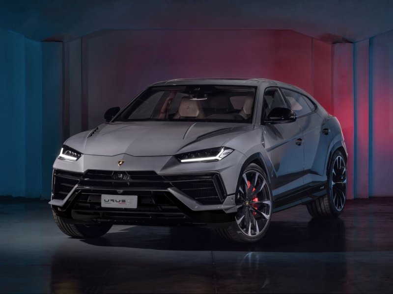 Lamborghini-Urus-s мотор