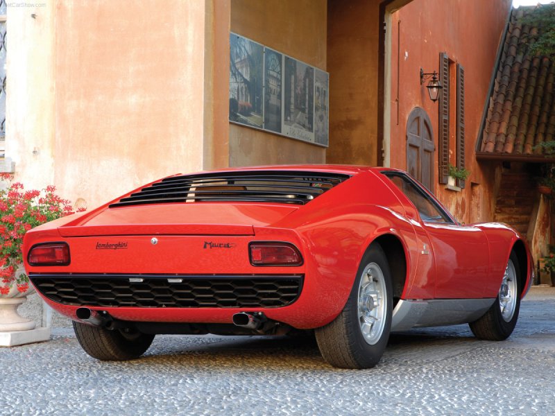 Lamborghini Miura 1966