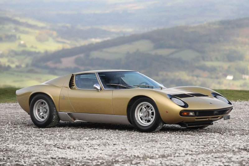 Lamborghini Miura p400